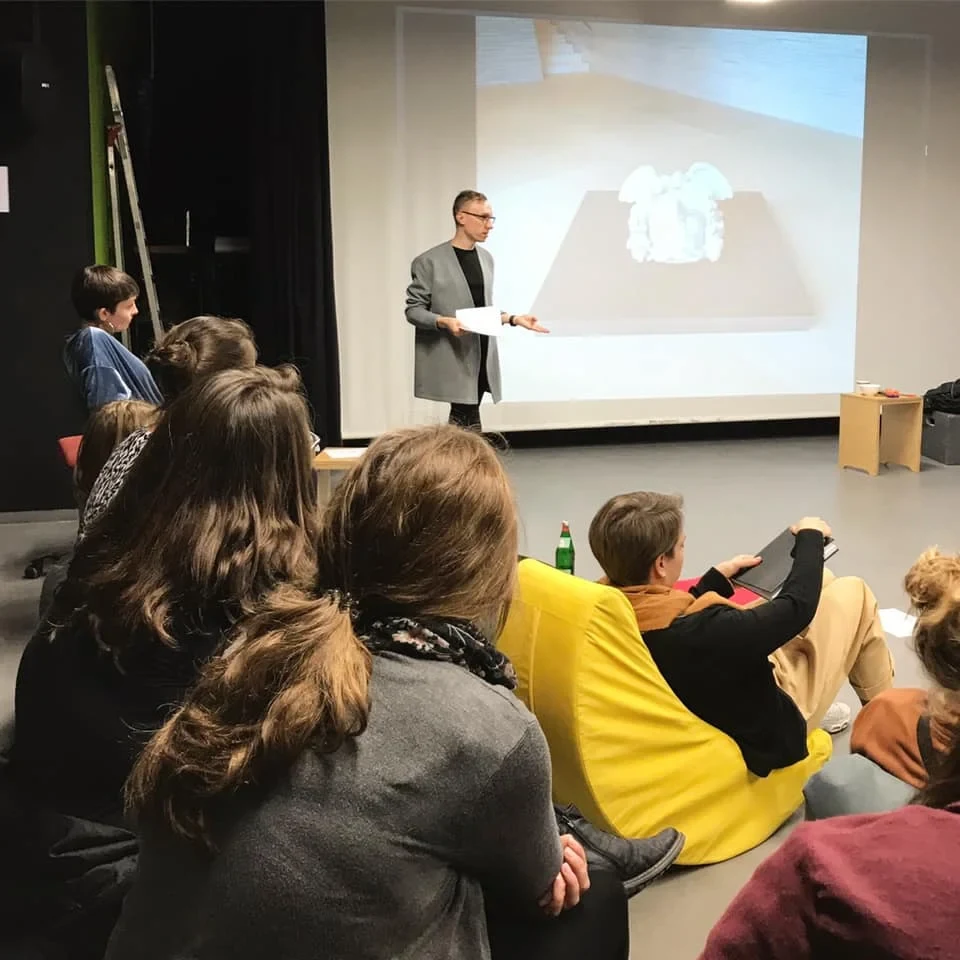 "Anticipatory Mythography and Critical Ideography: The Case of Medusa", lecture, Institute for Art and Art Theory, University of Cologne (DE), 2018